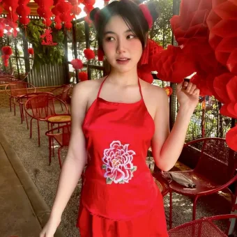 Ariana photo 4, asian, petite, black hair, 157 cm, 50 kg, Large bust, Hong Kong