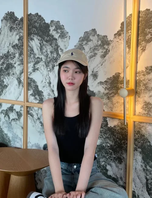 Ariana photo 6, asian, petite, black hair, 157 cm, 50 kg, Large bust, Hong Kong