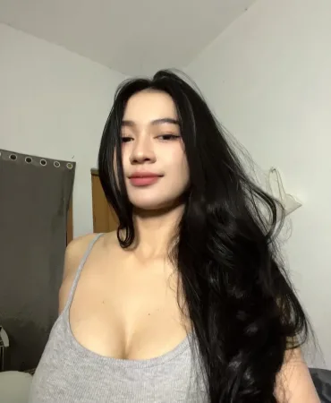 Sofia photo 1, asian, petite, black hair, 155 cm, 45 kg, Large bust, Hong Kong