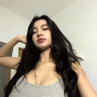 Sofia photo 4, asian, petite, black hair, 155 cm, 45 kg, Large bust, Hong Kong