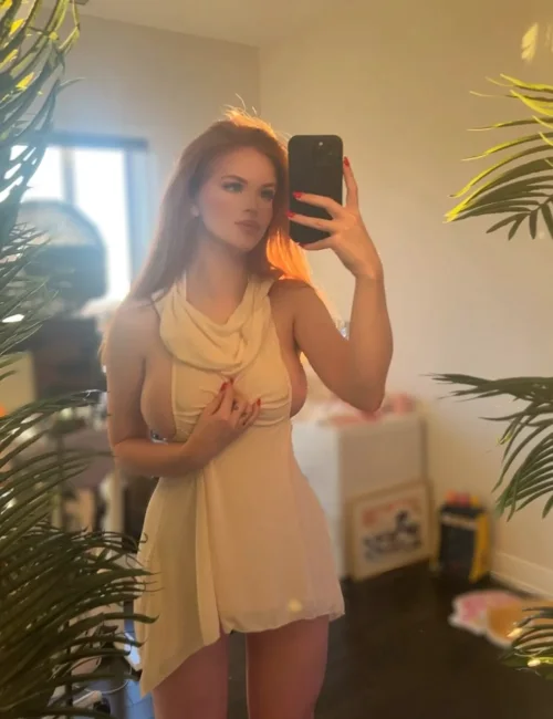 Mira photo 5, european, athletic, red hair, 176 cm, 60 kg, Large bust, Hong Kong