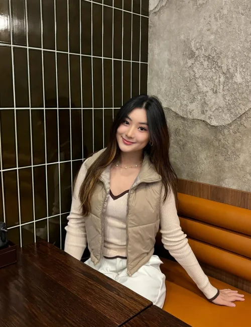 Vera photo 3, asian, slim, brunette, 167 cm, 49 kg, Large bust, Hong Kong