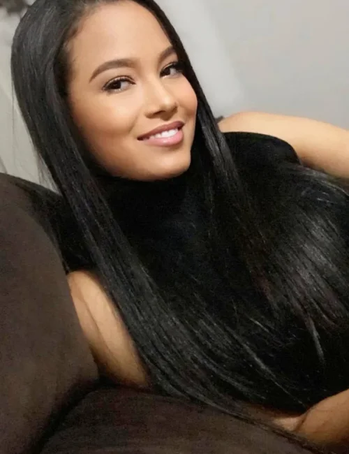 Vera photo 10, latino, athletic, black hair, 173 cm, 57 kg, Medium bust, Hong Kong
