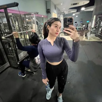 Vera photo 4, asian, athletic, black hair, 160 cm, 49 kg, Large bust, Hong Kong