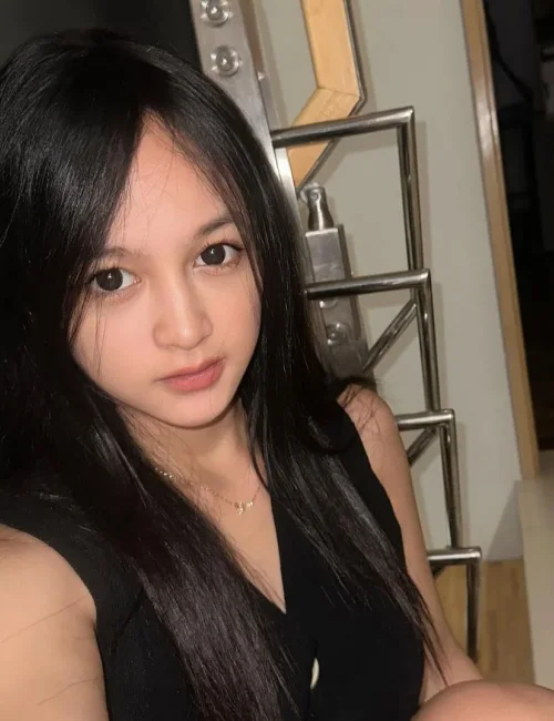 Mila photo 1, asian, athletic, black hair, 166 cm, 53 kg, Medium bust, Hong Kong