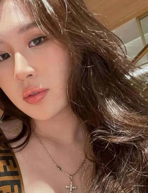 Eva photo 2, asian, slim, brunette, 166 cm, 48 kg, Medium bust, Hong Kong