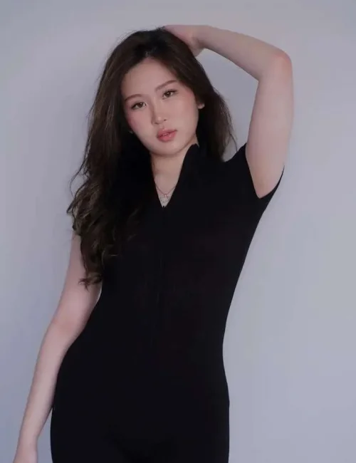 Eva photo 3, asian, slim, brunette, 166 cm, 48 kg, Medium bust, Hong Kong