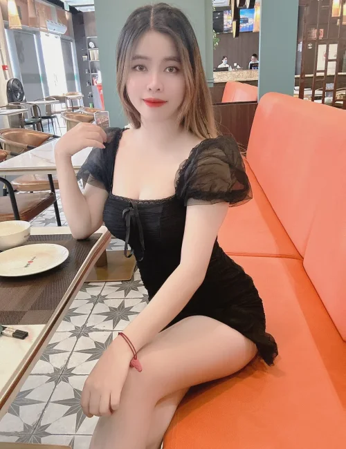 Ariana photo 2, asian, athletic, brunette, 167 cm, 59 kg, Large bust, Hong Kong