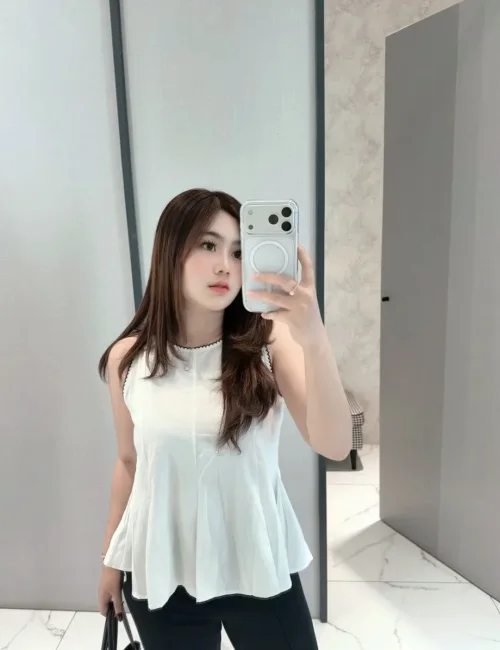 Sofia photo 7, asian, slim, brunette, 167 cm, 50 kg, Medium bust, Hong Kong