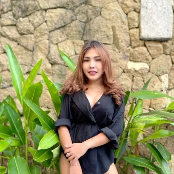 Nika photo 2, asian, petite, brunette, 155 cm, 48 kg, Medium bust, Hong Kong