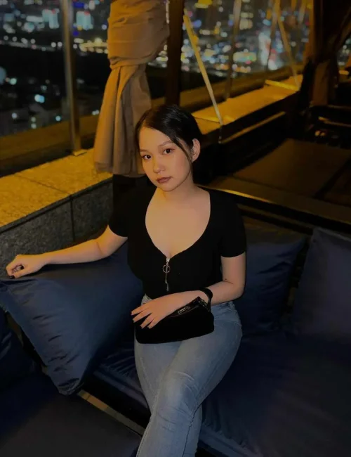 Sofia photo 5, asian, slim, brunette, 164 cm, 47 kg, Medium bust, Hong Kong