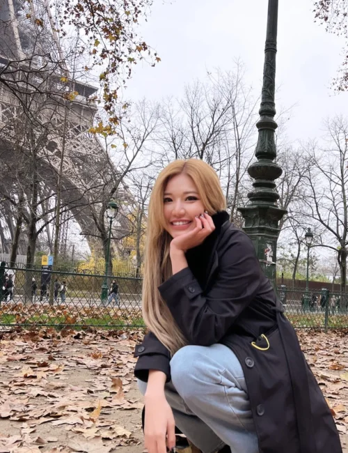 Vera photo 5, asian, average, brunette, 168 cm, 69 kg, Large bust, Hong Kong