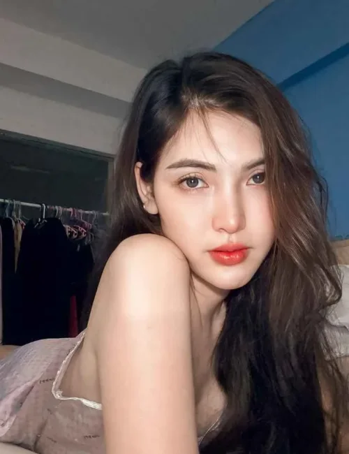 Ariana photo 2, asian, slim, black hair, 165 cm, 49 kg, Large bust, Hong Kong