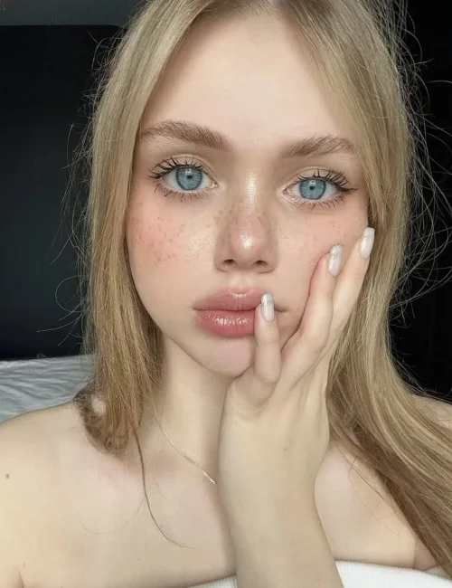 Mira photo 6, european, athletic, blonde hair, 167 cm, 55 kg, Medium bust, Hong Kong