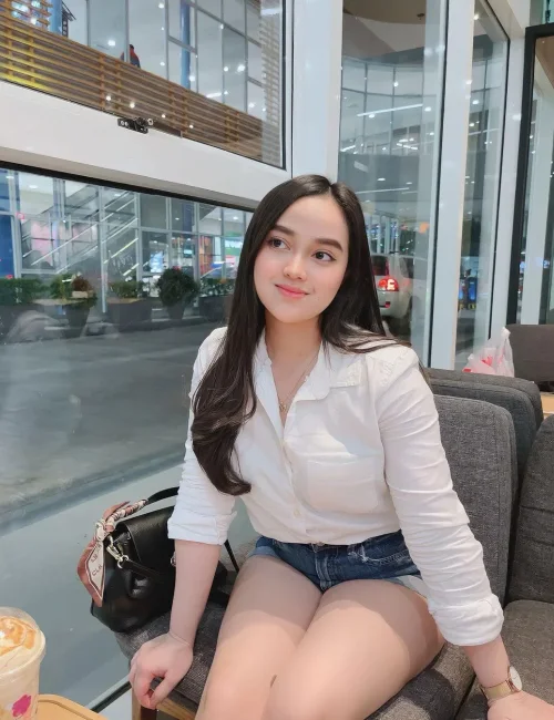 Mira photo 3, asian, slim, brunette, 165 cm, 45 kg, Large bust, Hong Kong