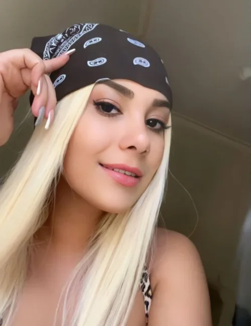 Mila photo 3, middle eastern, average, blonde hair, 170 cm, 65 kg, Medium bust, Hong Kong