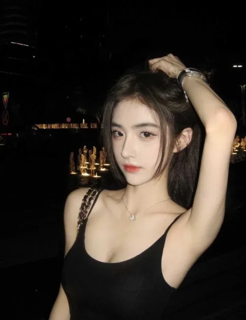 Vera photo 1, asian, slim, brunette, 165 cm, 49 kg, Small bust, Hong Kong