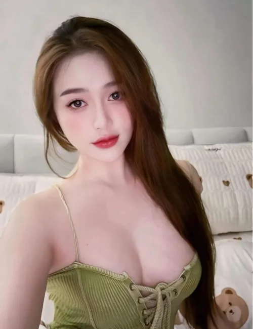 Eva photo 3, asian, slim, brunette, 165 cm, 50 kg, Large bust, Hong Kong