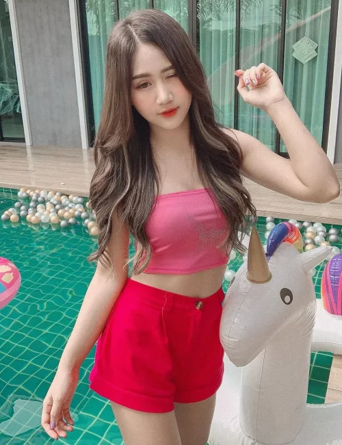 Vera photo 8, asian, slim, brunette, 167 cm, 50 kg, Medium bust, Hong Kong