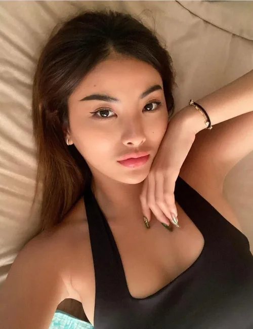 Vera photo 2, asian, petite, brunette, 157 cm, 53 kg, Medium bust, Hong Kong