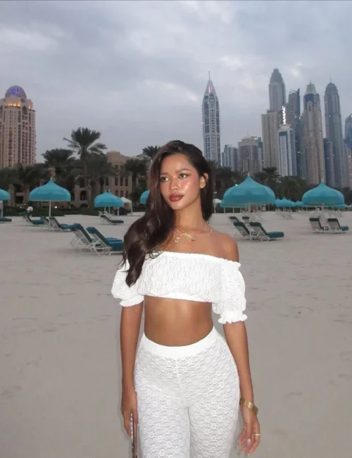 Mila photo 1, asian, curvy, brunette, 153 cm, 68 kg, Small bust, Hong Kong