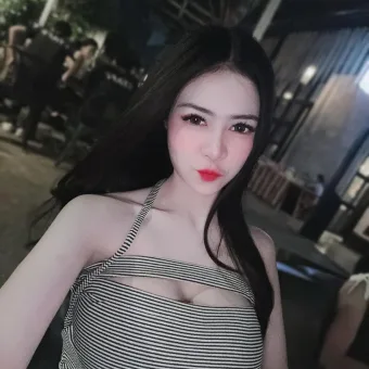 Mira photo 3, asian, petite, black hair, 155 cm, 48 kg, Large bust, Hong Kong