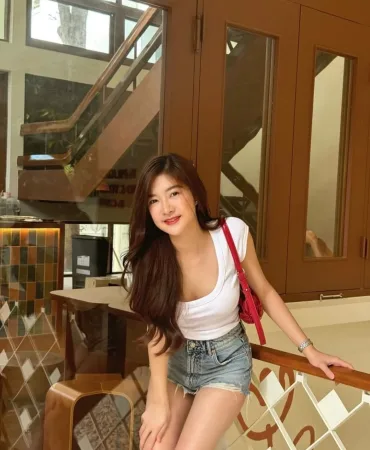 Eva photo 1, asian, athletic, brunette, 165 cm, 55 kg, Large bust, Hong Kong