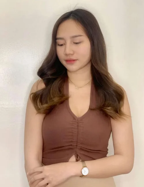 Mila photo 10, asian, petite, brunette, 155 cm, 55 kg, Medium bust, Hong Kong