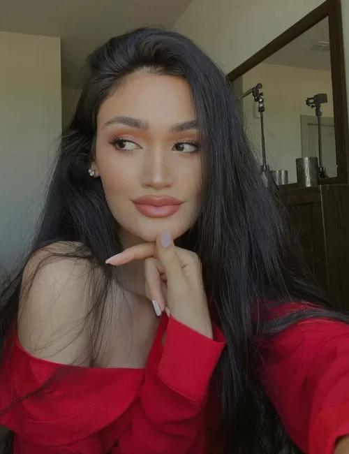 Ariana photo 2, indian, slim, black hair, 171 cm, 55 kg, Medium bust, Hong Kong