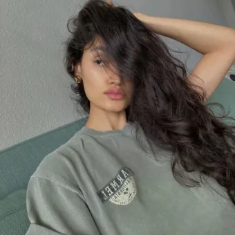Ariana photo 4, indian, slim, black hair, 171 cm, 55 kg, Medium bust, Hong Kong