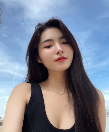 Ariana photo 1, asian, slim, black hair, 165 cm, 48 kg, Small bust, Hong Kong