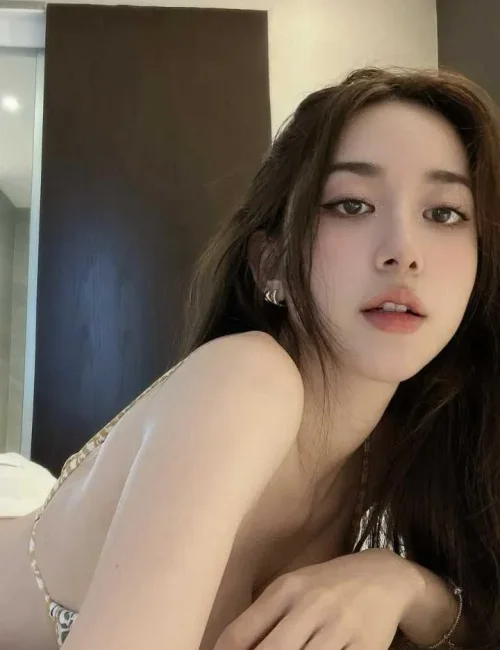 Mira photo 3, asian, slim, black hair, 165 cm, 49 kg, Large bust, Hong Kong