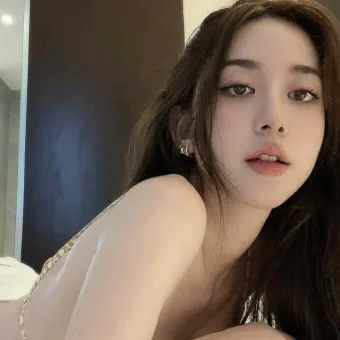 Mira photo 3, asian, slim, black hair, 165 cm, 49 kg, Large bust, Hong Kong