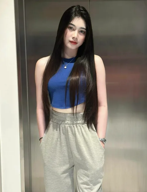 Ariana photo 4, asian, slim, black hair, 173 cm, 53 kg, Medium bust, Hong Kong
