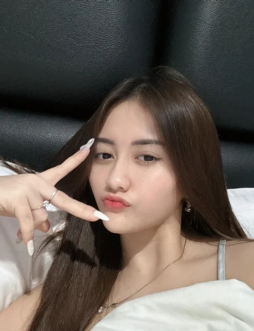 Ariana photo 6, asian, slim, brunette, 168 cm, 49 kg, Medium bust, Hong Kong