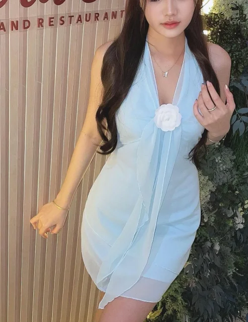 Nika photo 3, asian, slim, brunette, 166 cm, 46 kg, Medium bust, Hong Kong