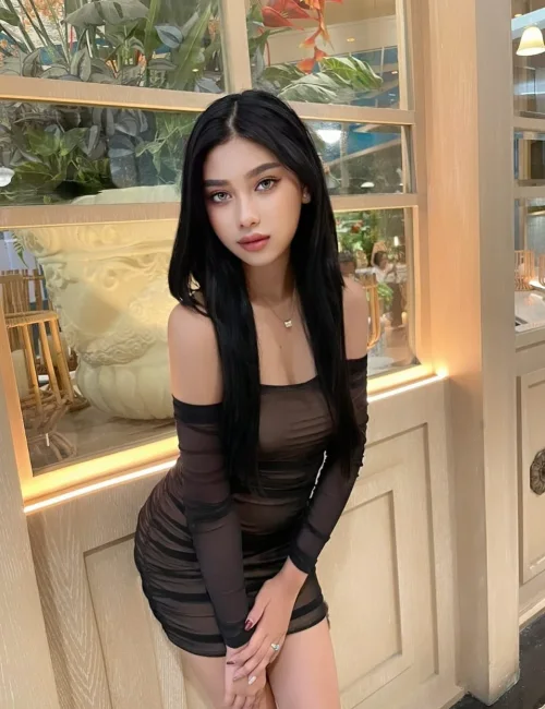 Vera photo 1, asian, slim, black hair, 172 cm, 45 kg, Medium bust, Hong Kong