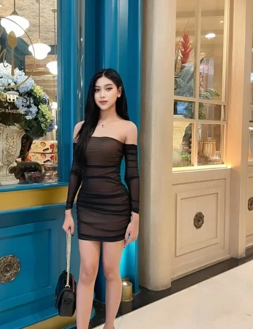 Vera photo 2, asian, slim, black hair, 172 cm, 45 kg, Medium bust, Hong Kong