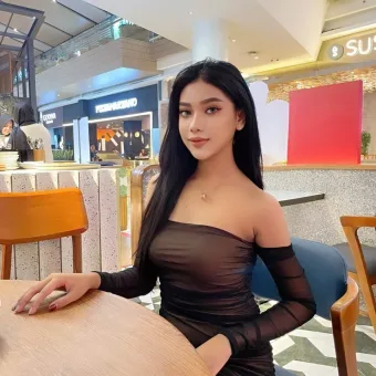 Vera photo 4, asian, slim, black hair, 172 cm, 45 kg, Medium bust, Hong Kong