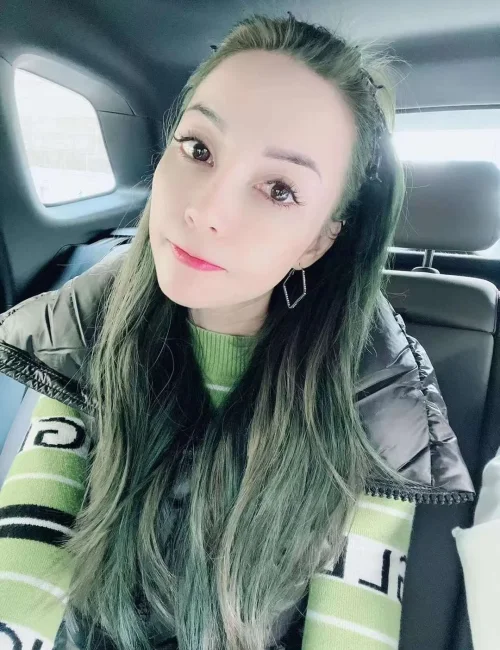 Ariana photo 4, asian, slim, brunette, 160 cm, 45 kg, Medium bust, Hong Kong