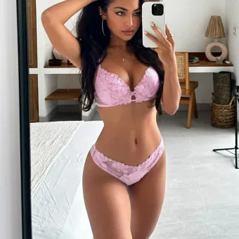 Nika photo 5, middle eastern, athletic, black hair, 165 cm, 52 kg, Large bust, Hong Kong