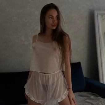 Mila photo 3, asian, slim, brunette, 160 cm, 45 kg, Large bust, Hong Kong