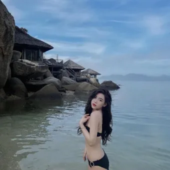 Lina photo 3, asian, athletic, black hair, 163 cm, 52 kg, Small bust, Hong Kong