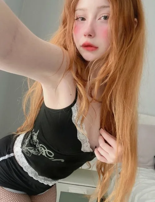 Mila photo 5, asian, slim, brunette, 167 cm, 50 kg, Large bust, Hong Kong