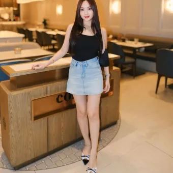 Mila photo 2, asian, slim, black hair, 160 cm, 47 kg, Large bust, Hong Kong