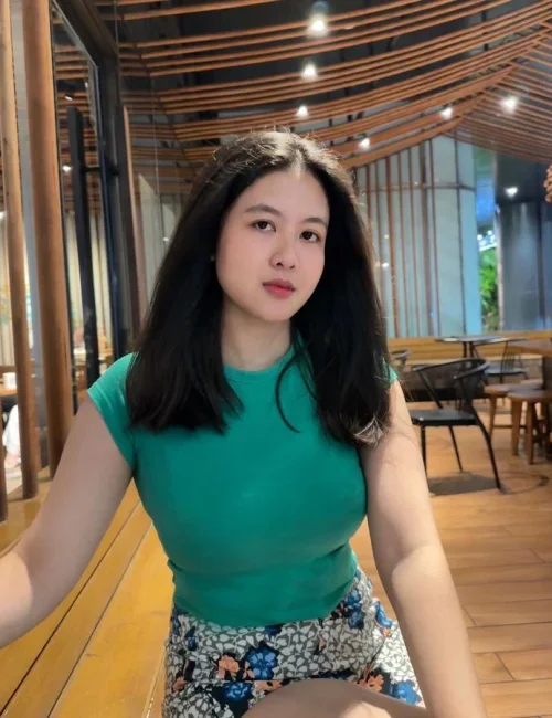 Ariana photo 1, asian, athletic, black hair, 162 cm, 51 kg, Medium bust, Hong Kong