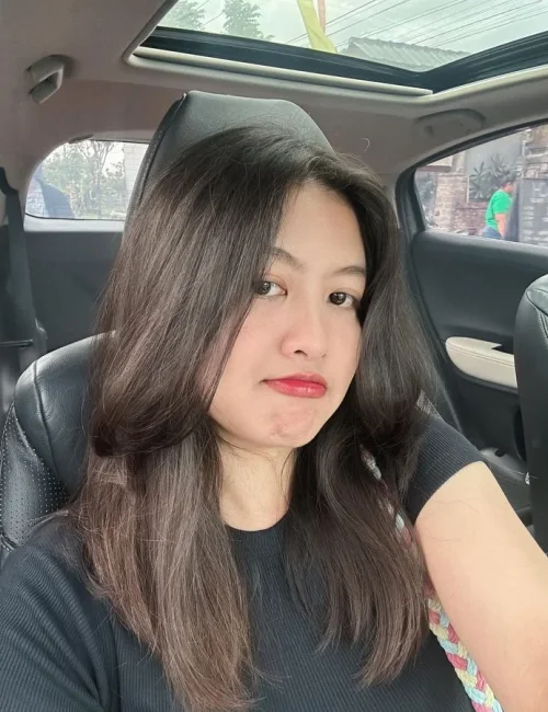 Ariana photo 3, asian, athletic, black hair, 162 cm, 51 kg, Medium bust, Hong Kong