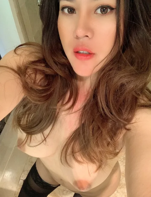 Nika photo 7, asian, athletic, brunette, 169 cm, 57 kg, Large bust, Hong Kong