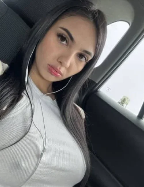 Vera photo 2, european, average, brunette, 158 cm, 60 kg, Large bust, Hong Kong