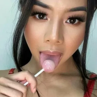 Vera photo 4, asian, slim, black hair, 167 cm, 52 kg, Medium bust, Hong Kong